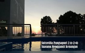 Kuantan Groundcrew Beachfront Homestay C-2-6 With Netflix And Washer Dryer